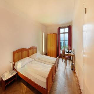 Inn Paxmontana 3*
